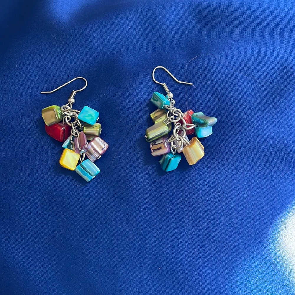 Multicolor stone earrings